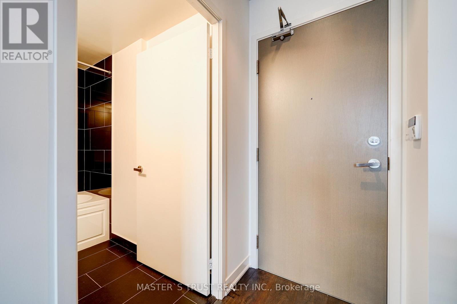 2809 - 88 Harbour Street, Toronto, Ontario  M5J 0C3 - Photo 4 - C13219732