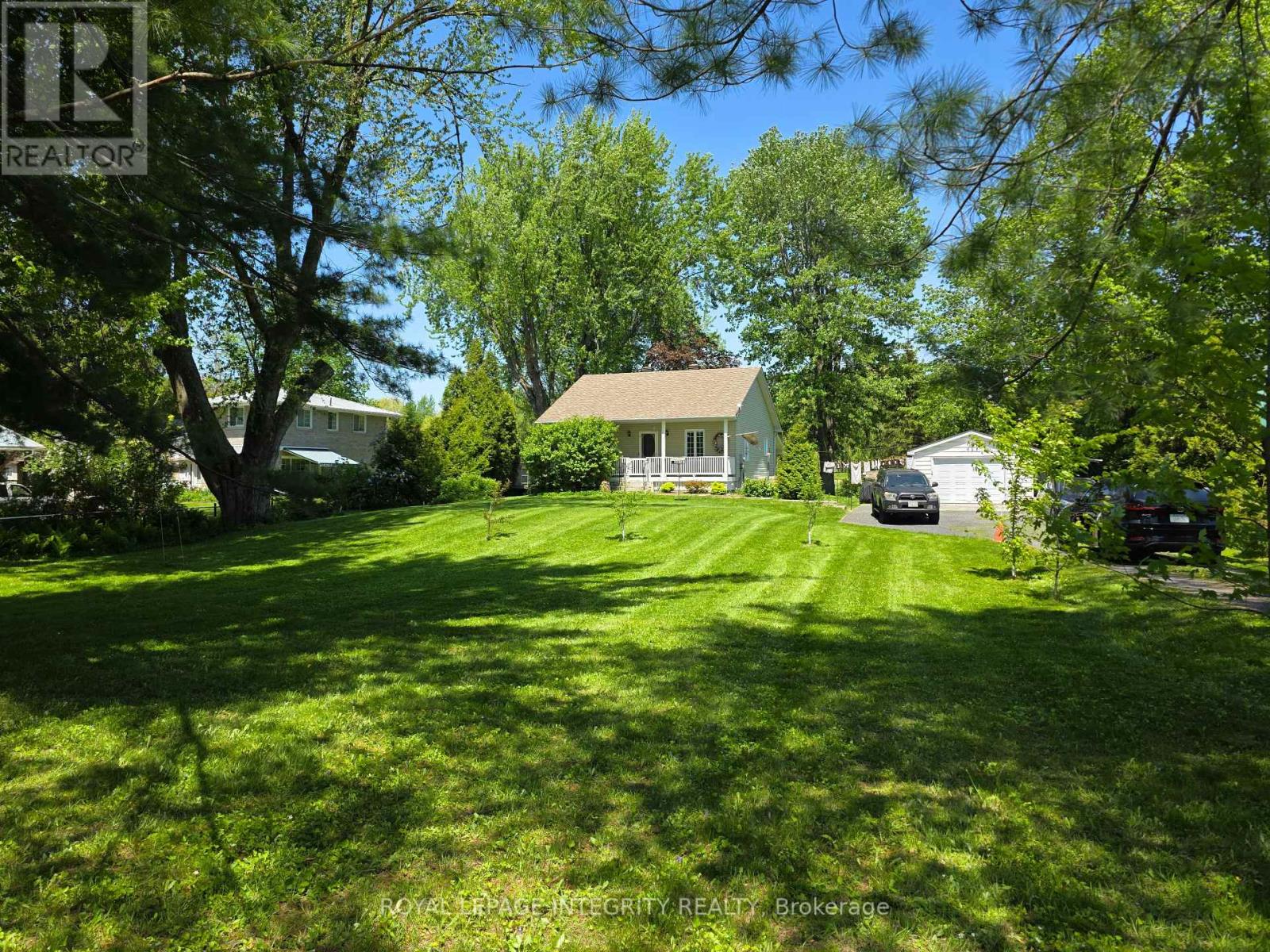 19825 LOYALIST ROAD, South Glengarry, Ontario