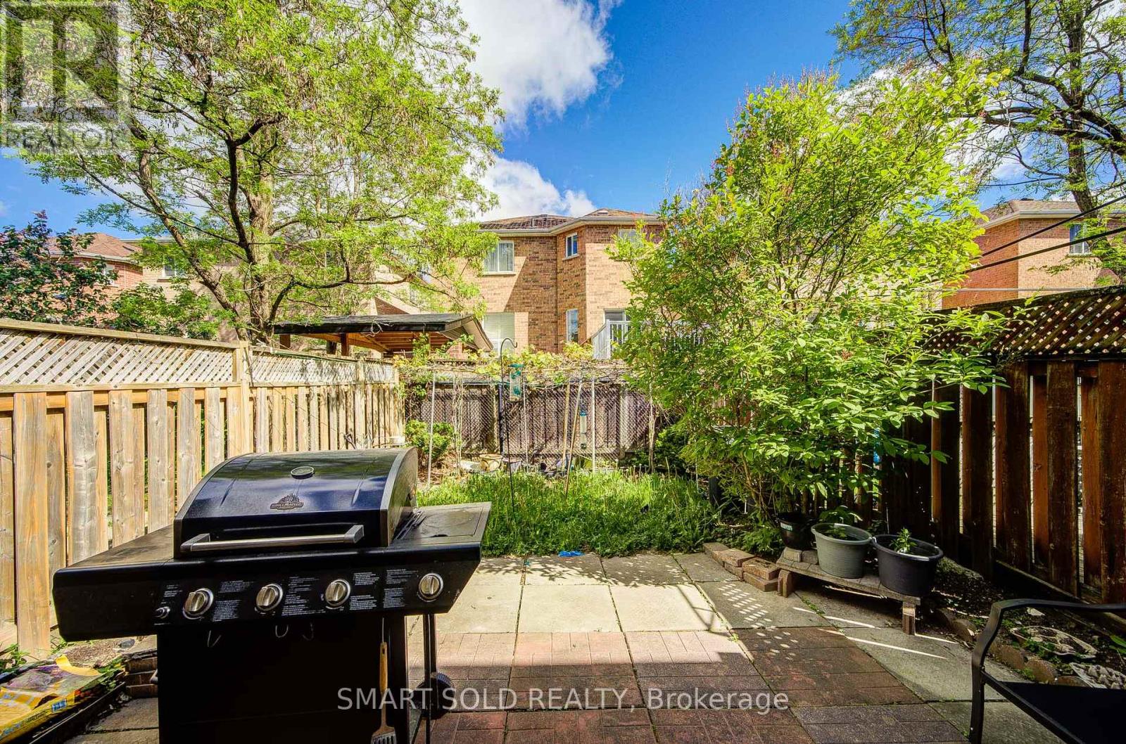 68 Denton Circle, Vaughan, Ontario  L6A 2N4 - Photo 33 - N13219746