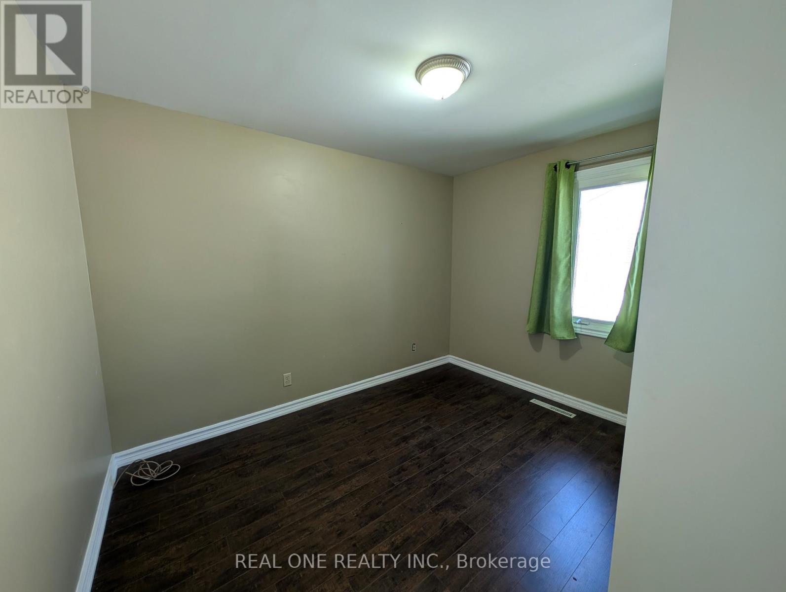 157 Bessborough Drive, Georgina, Ontario  L4P 2R7 - Photo 17 - N13219762