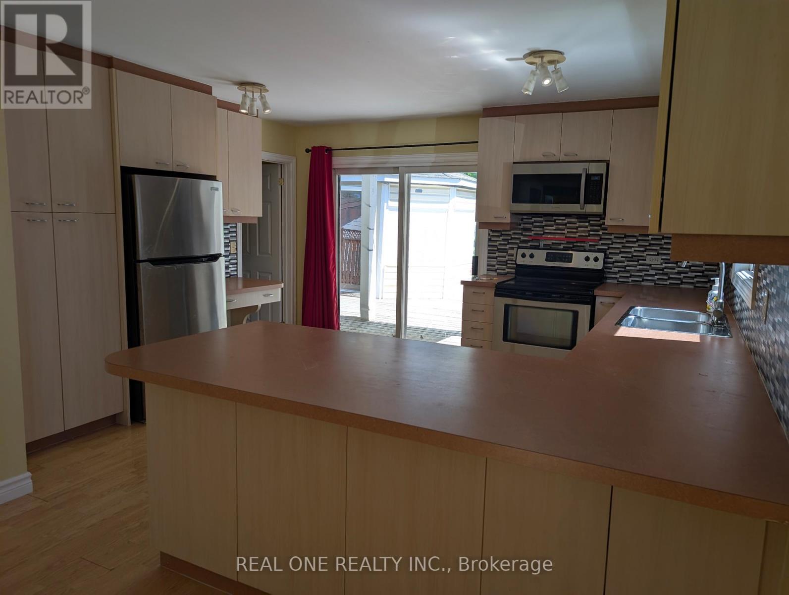 157 Bessborough Drive, Georgina, Ontario  L4P 2R7 - Photo 22 - N13219762