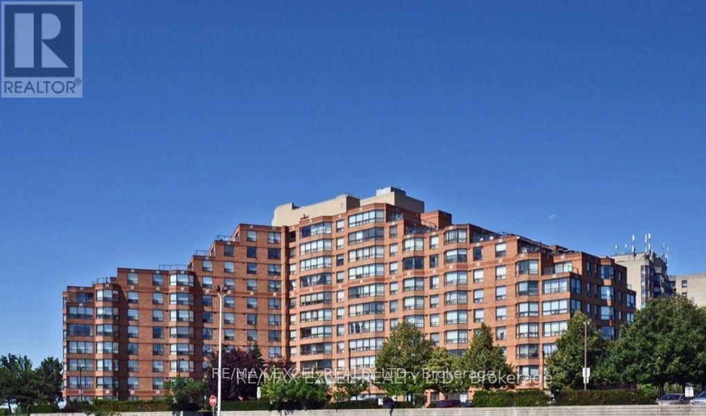 708 - 6 HUMBERLINE DRIVE, Toronto, Ontario