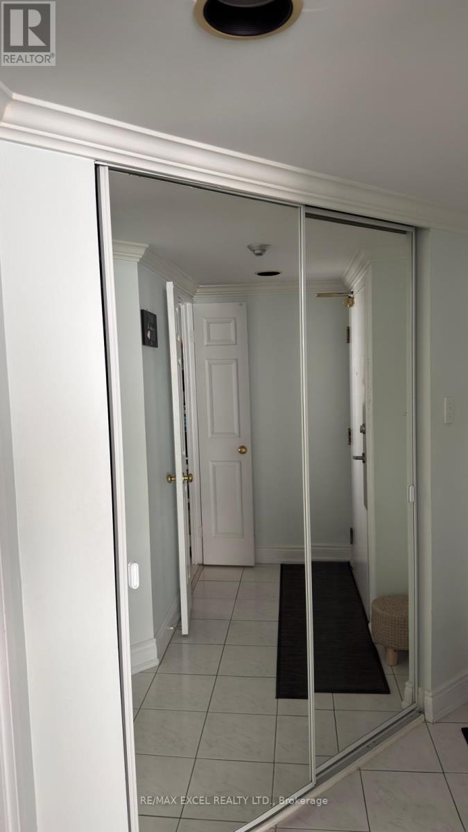 708 - 6 Humberline Drive, Toronto, Ontario  M9W 6X8 - Photo 6 - W13219716