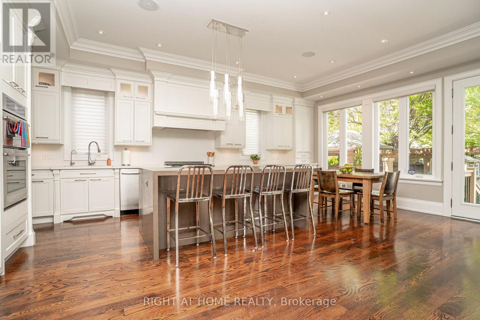 1479 Briarwood Crescent, Oakville, Ontario  L6J 2S8 - Photo 11 - W13219760