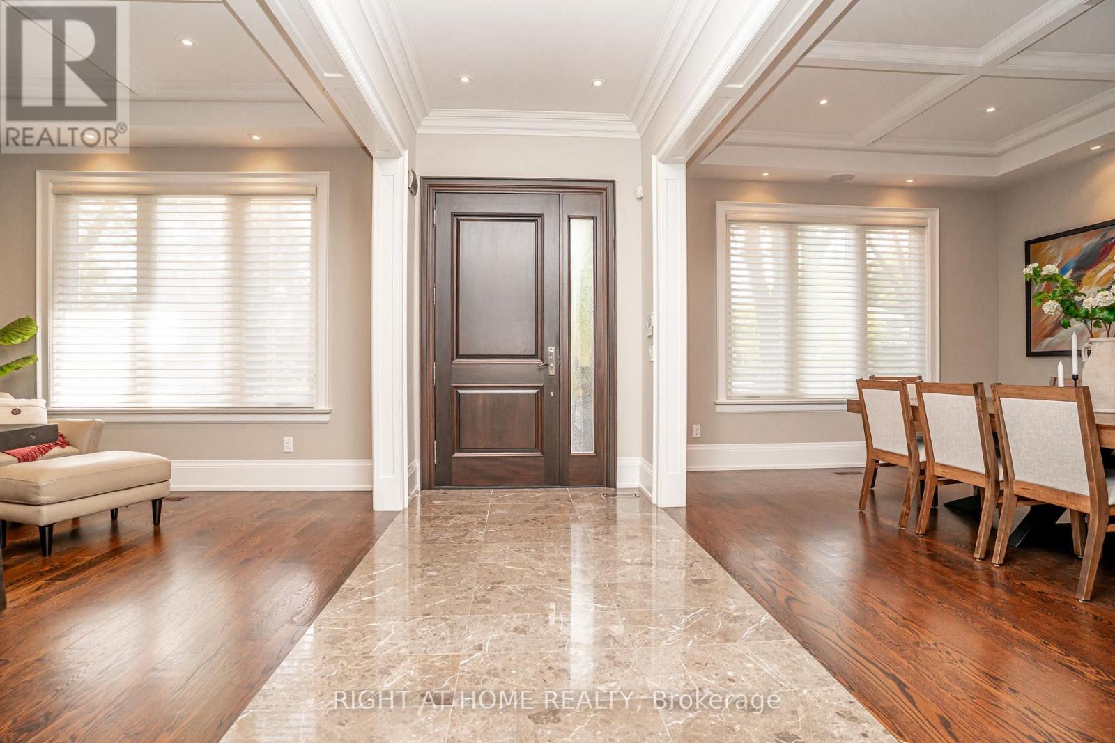 1479 Briarwood Crescent, Oakville, Ontario  L6J 2S8 - Photo 6 - W13219760