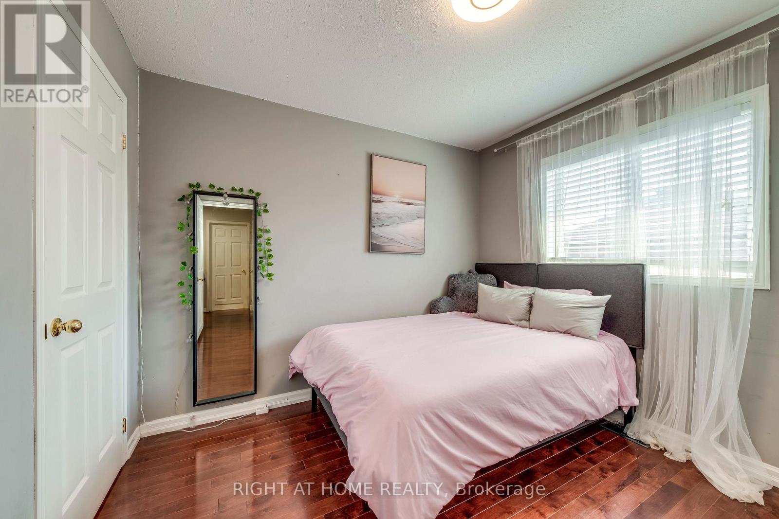 3048 Jenn Avenue, Burlington, Ontario  L7M 0C8 - Photo 22 - W13219766