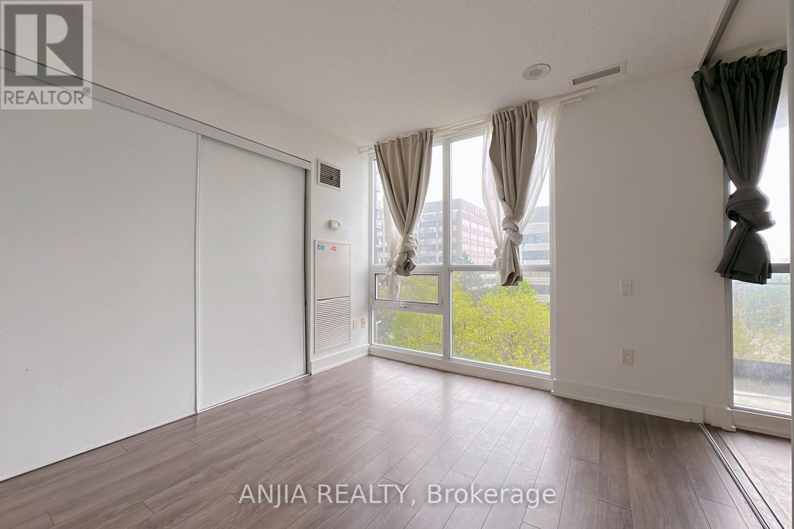 605 - 23 Sheppard Avenue E, Toronto, Ontario  M2N 0C8 - Photo 10 - C13219808