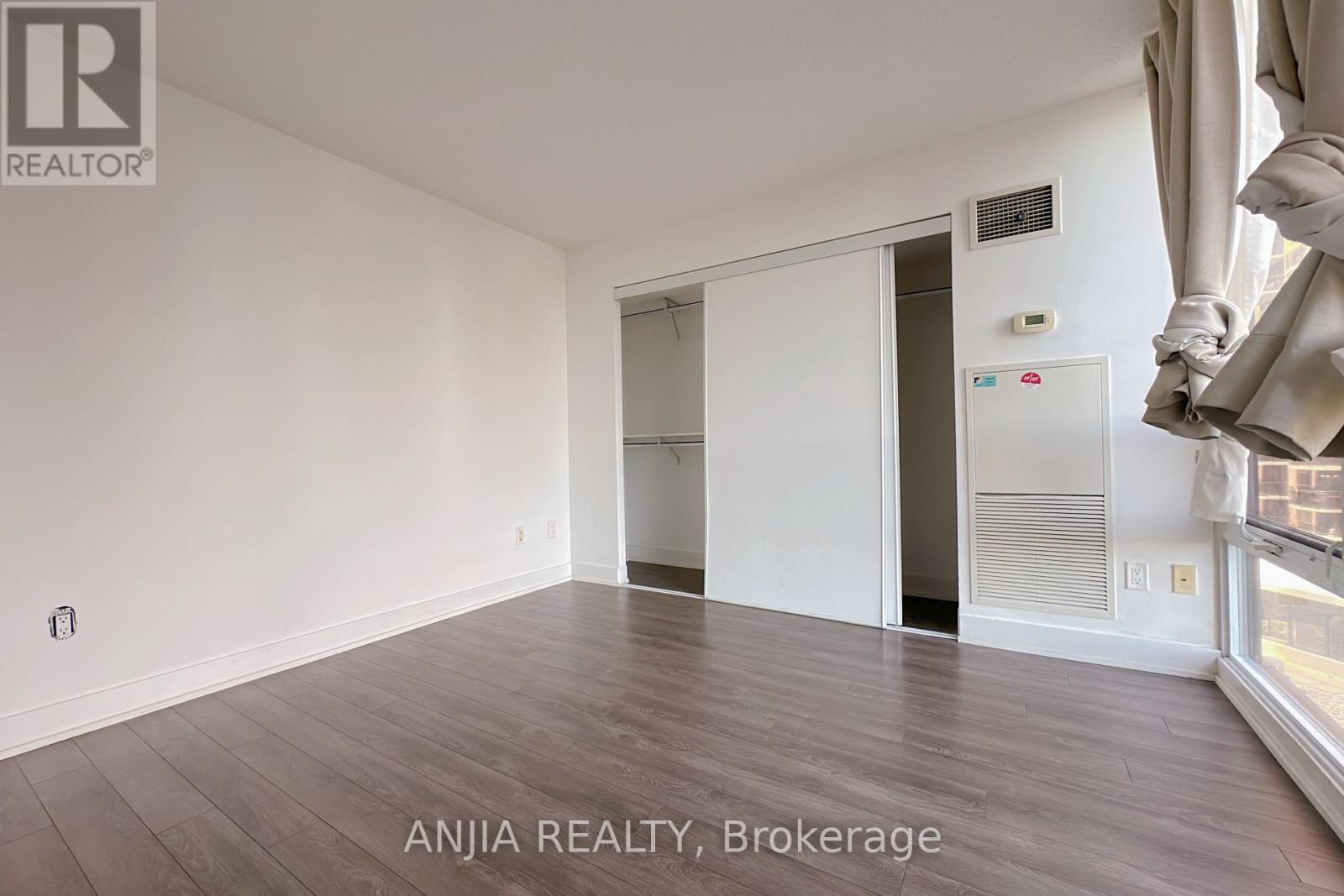 605 - 23 Sheppard Avenue E, Toronto, Ontario  M2N 0C8 - Photo 5 - C13219808