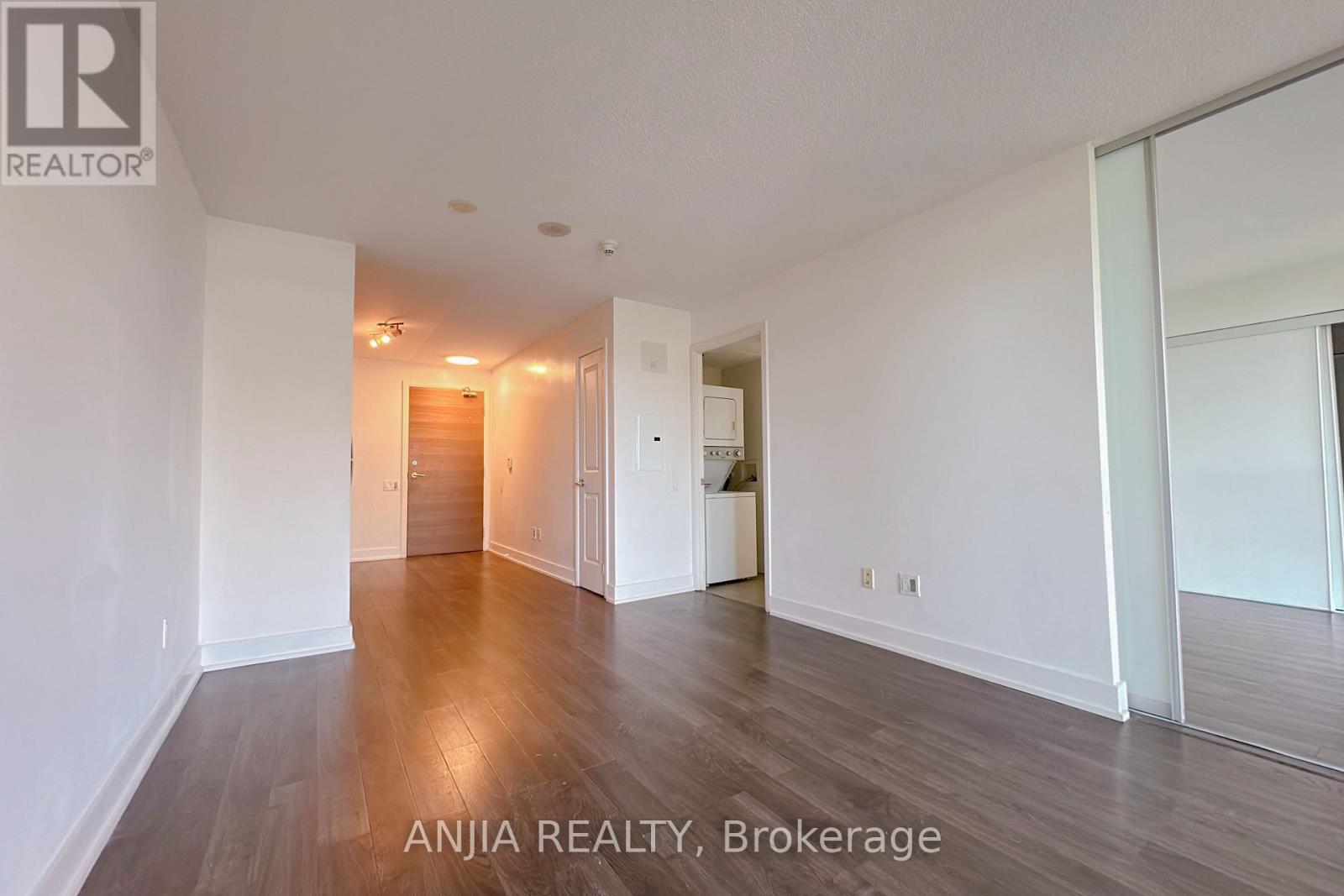 605 - 23 Sheppard Avenue E, Toronto, Ontario  M2N 0C8 - Photo 7 - C13219808