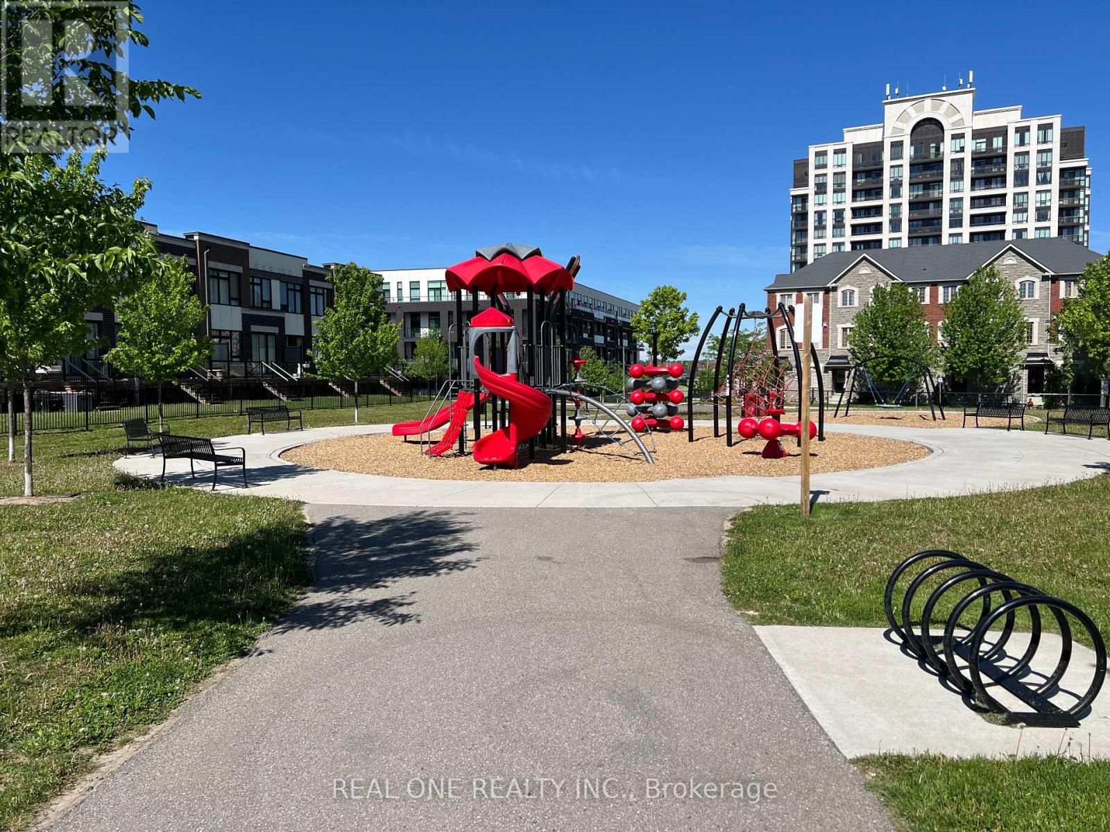 53 Hammersly Boulevard, Markham, Ontario  L6E 0L1 - Photo 7 - N13219786