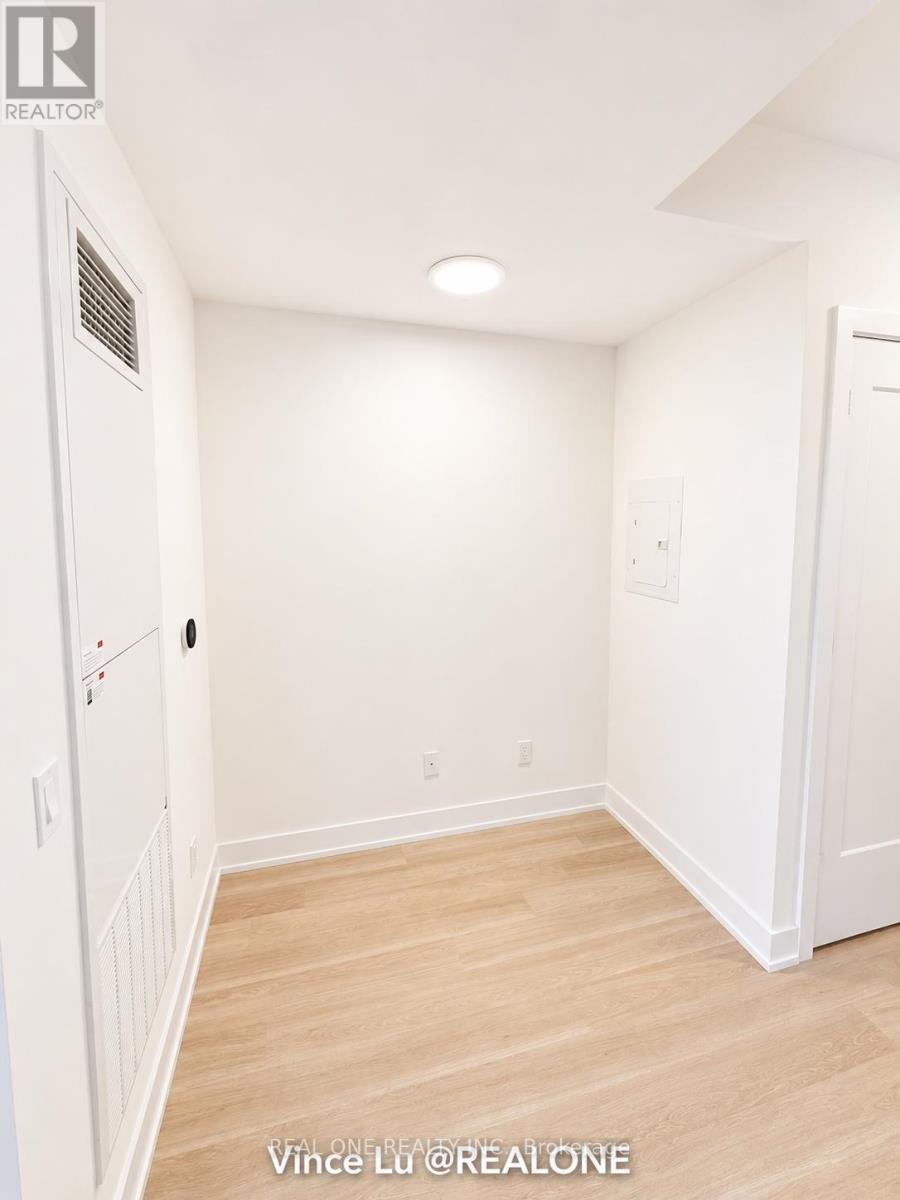 1401 - 25 Cordova Avenue, Toronto, Ontario  M9A 0E5 - Photo 9 - W13114574