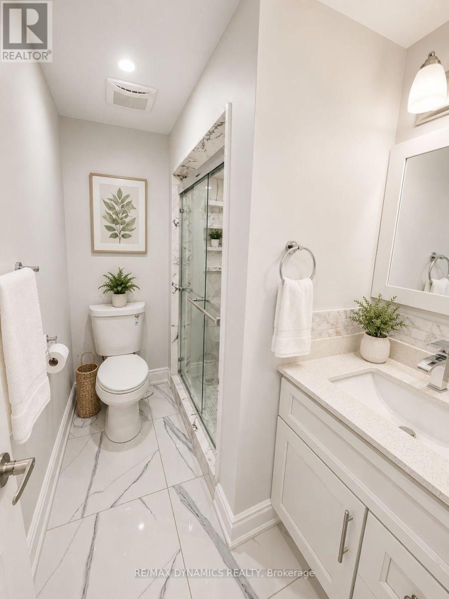 89 Hucknall Road, Toronto, Ontario  M3J 1W1 - Photo 4 - W13219810
