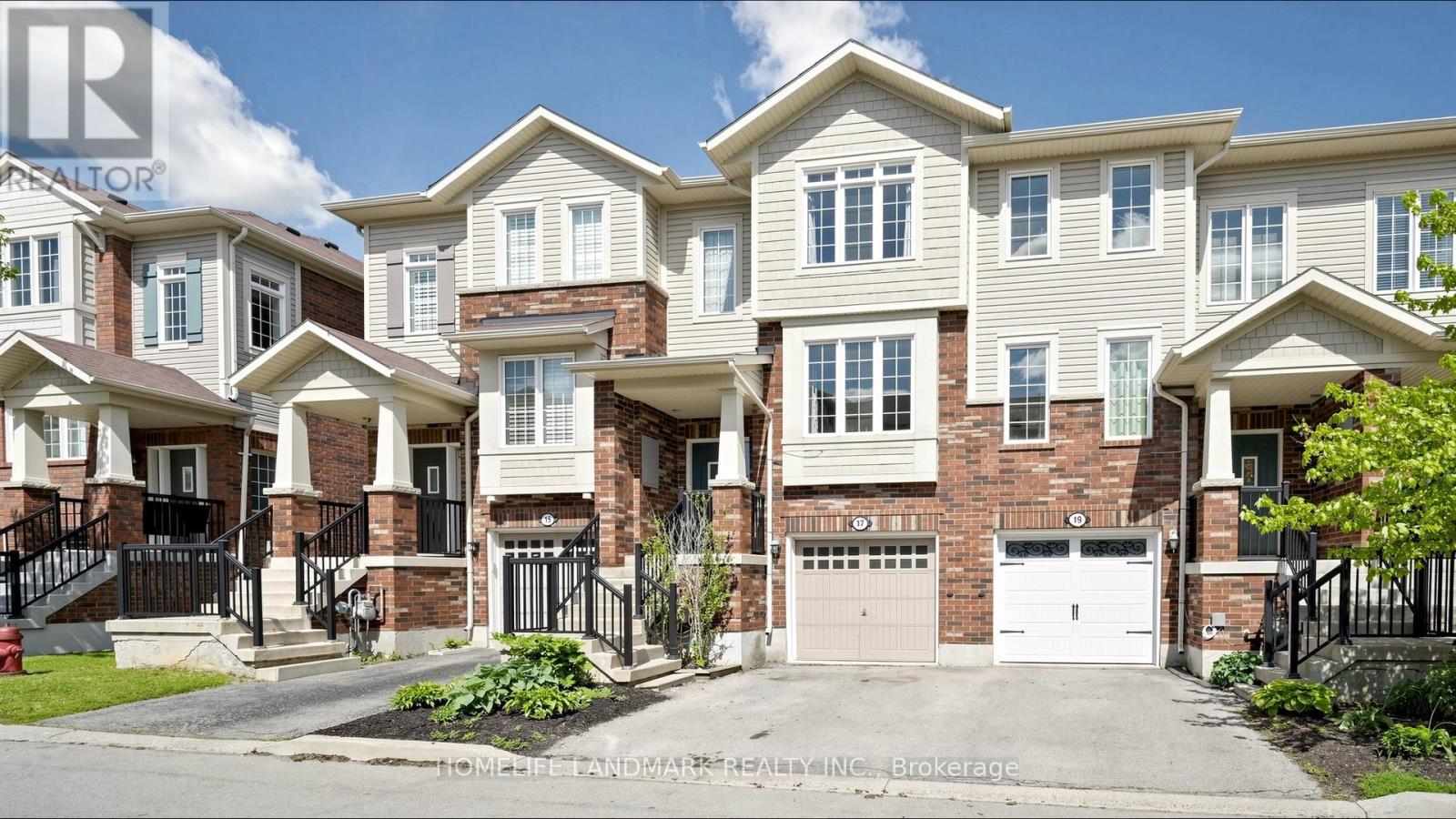 17 HEPWORTH CRESCENT, Hamilton, Ontario