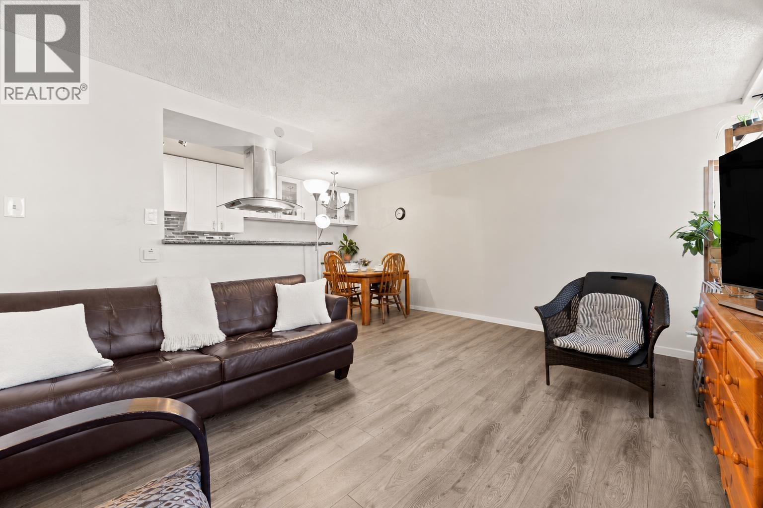 1202 6759 Willingdon Avenue, Burnaby, British Columbia  V5H 3Y9 - Photo 9 - R3121127