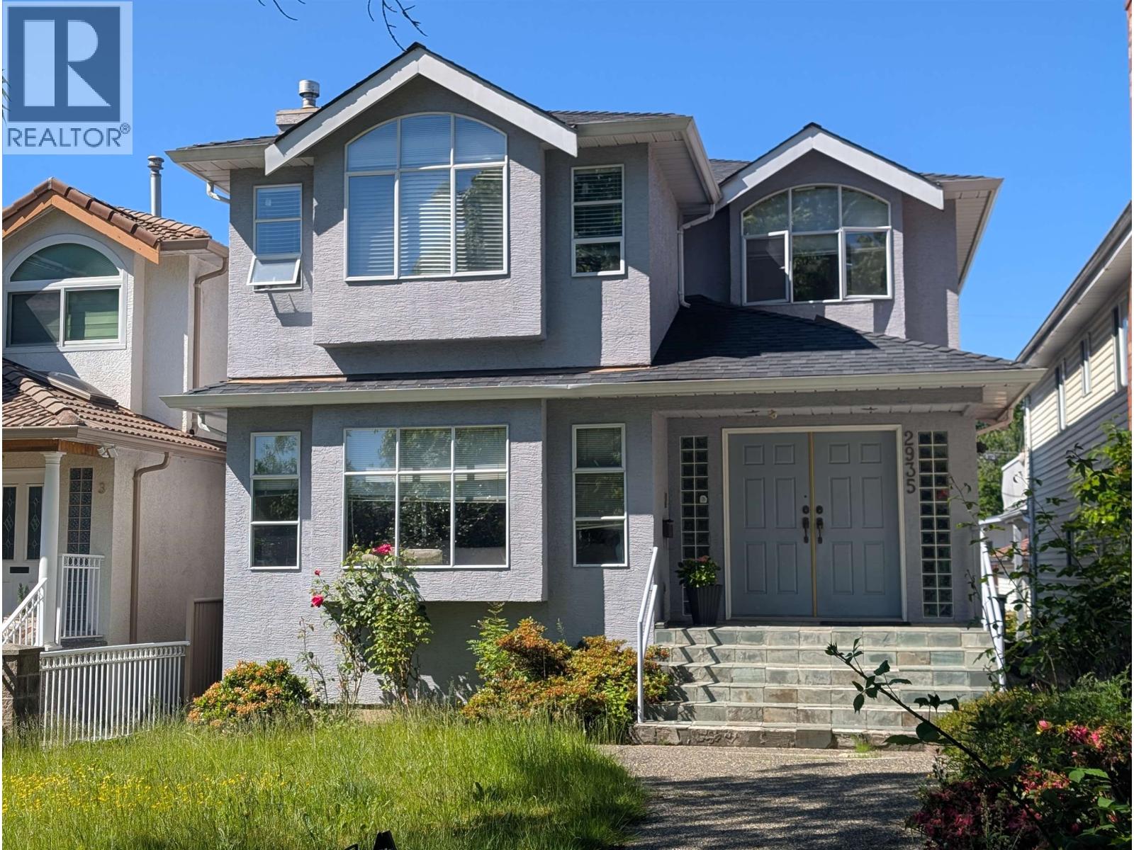 2935 E 17TH AVENUE, Vancouver, British Columbia