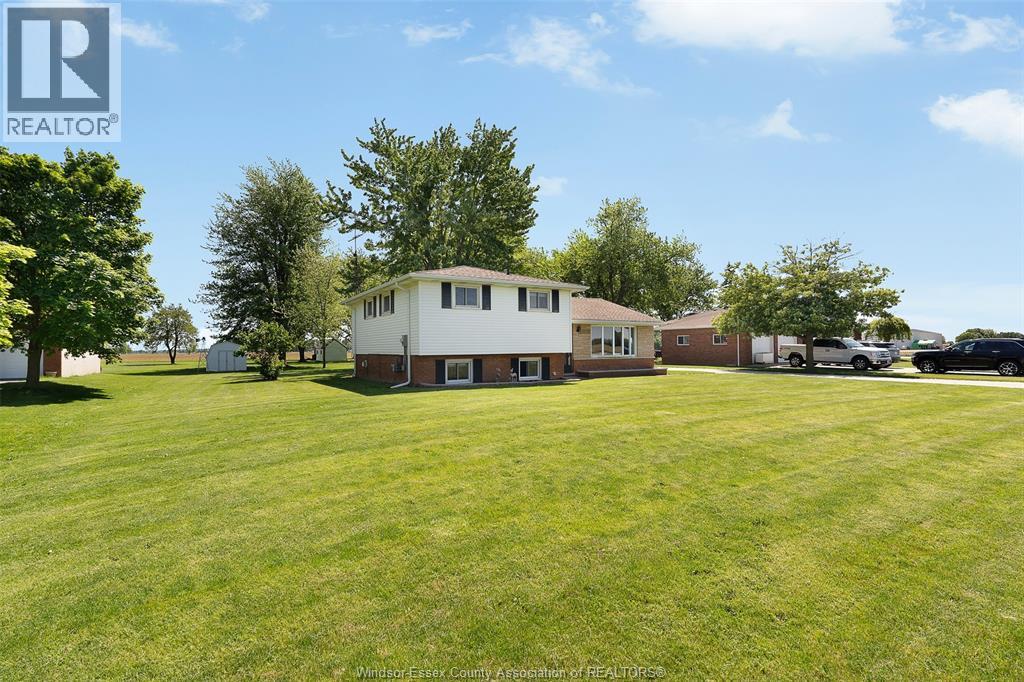 15527 County Rd 8, Essex, Ontario  N0R 1L0 - Photo 5 - 26012582
