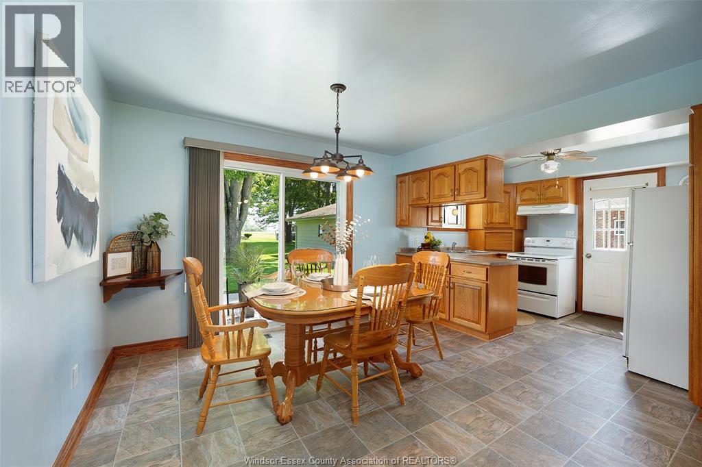 15527 County Rd 8, Essex, Ontario  N0R 1L0 - Photo 20 - 26012582