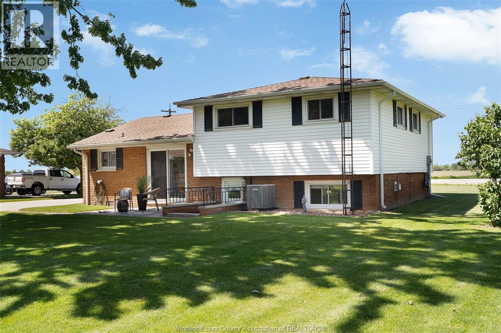 15527 County Rd 8, Essex, Ontario  N0R 1L0 - Photo 14 - 26012582