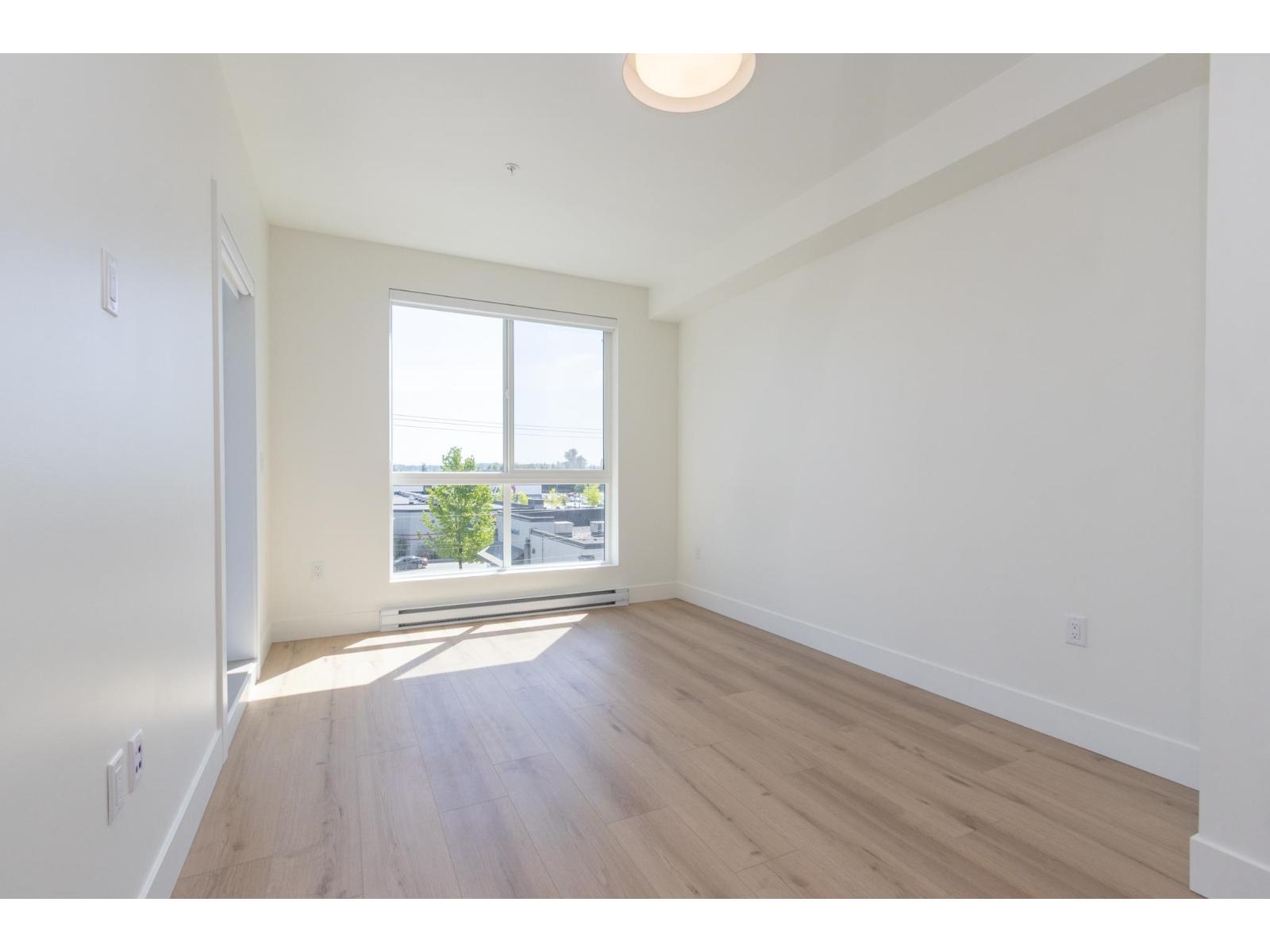 336 20769 FRASER HIGHWAY