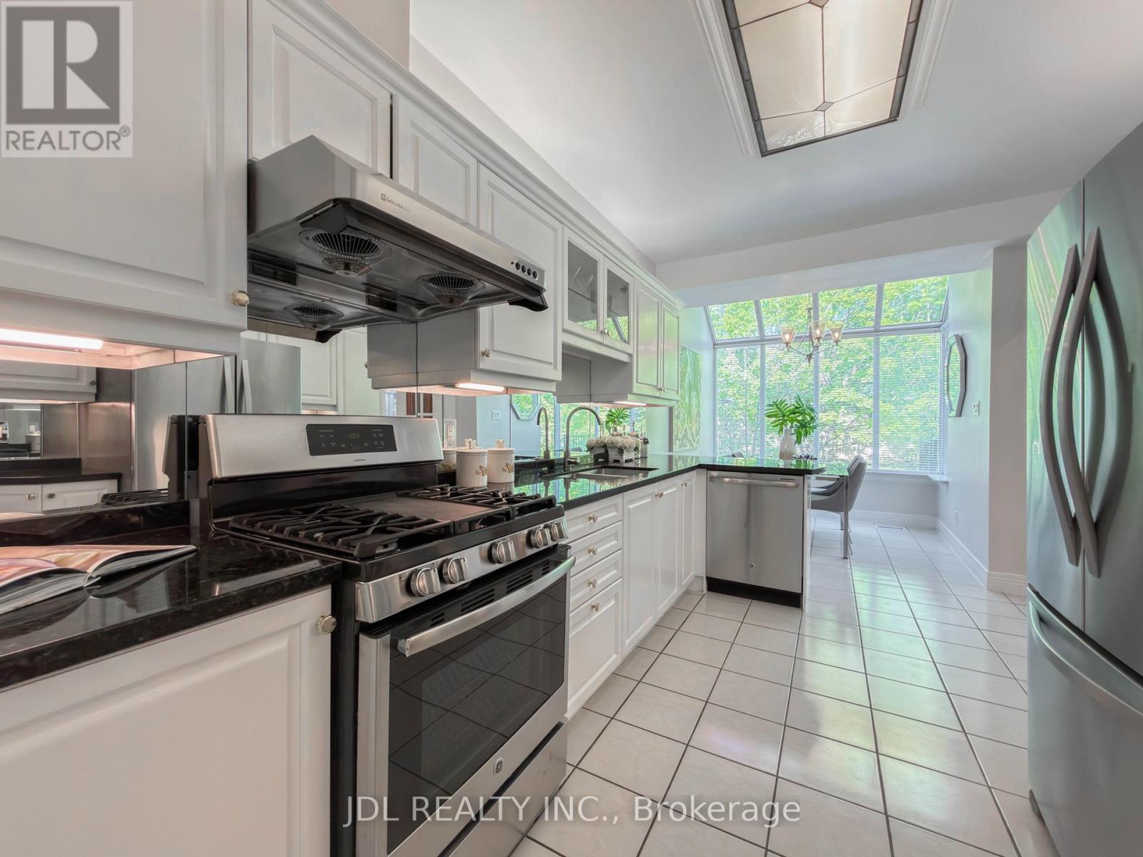369 Kenneth Avenue, Toronto, Ontario  M2N 4V9 - Photo 16 - C13219698