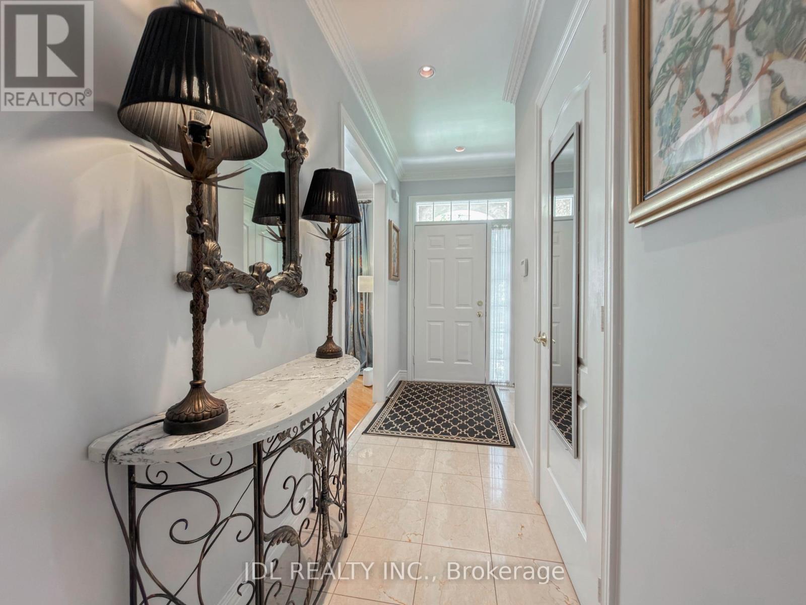 369 Kenneth Avenue, Toronto, Ontario  M2N 4V9 - Photo 5 - C13219698