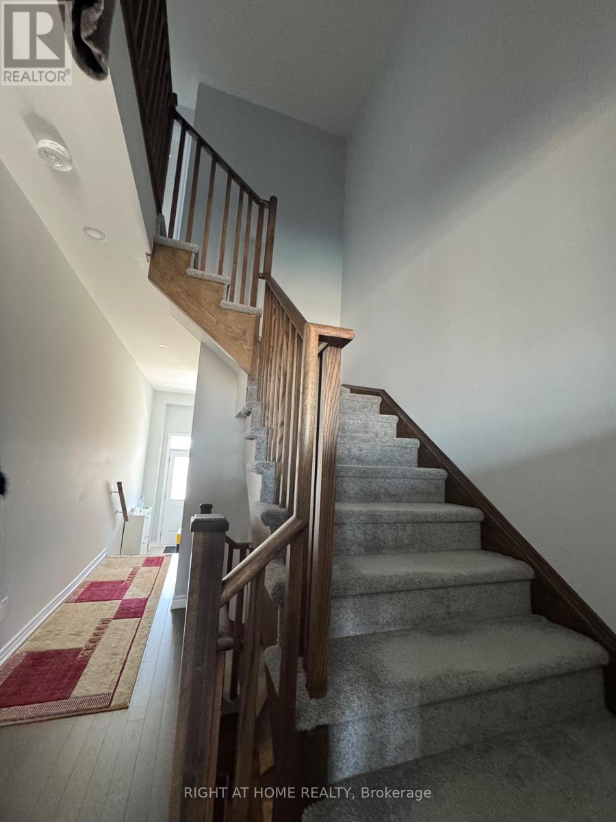 1093 Thompson Drive, Oshawa, Ontario  L1L 0V5 - Photo 21 - E13205084