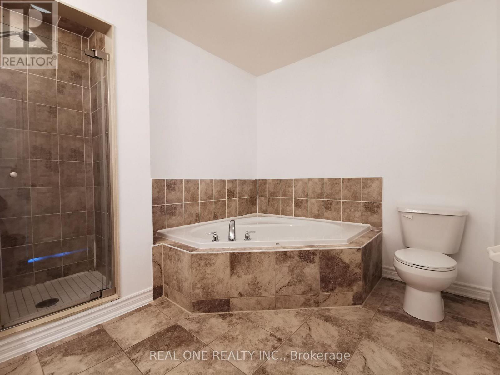 53 Hammersly Boulevard, Markham, Ontario  L6E 0L1 - Photo 9 - N13219786