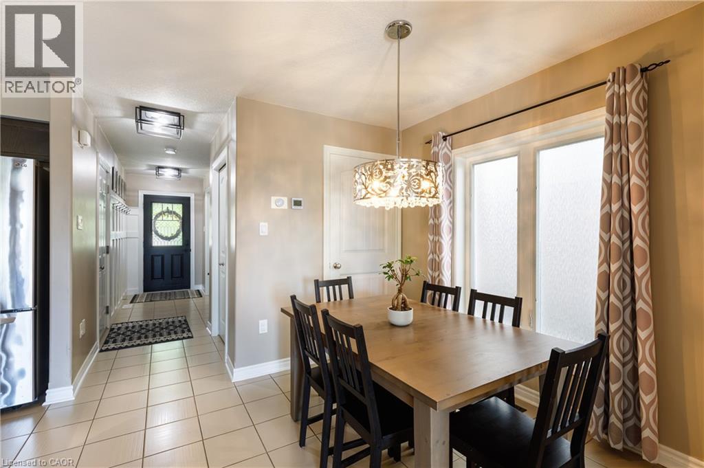 573 Isaiah Crescent, Kitchener, Ontario  N2E 0E6 - Photo 13 - 40835182