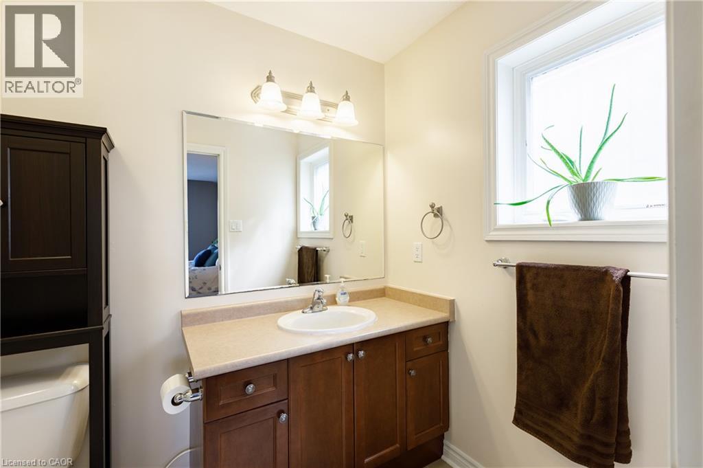 573 Isaiah Crescent, Kitchener, Ontario  N2E 0E6 - Photo 23 - 40835182