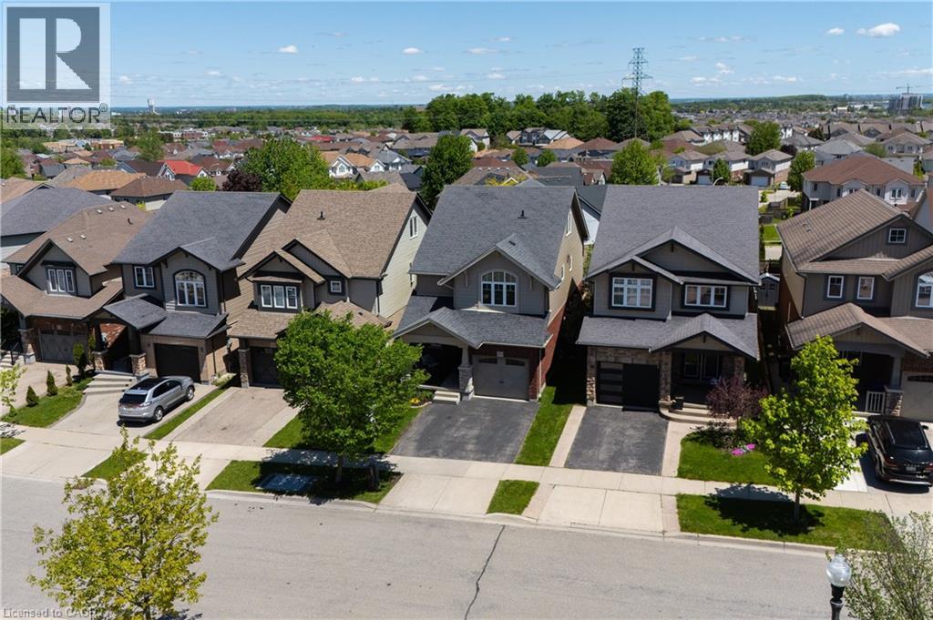 573 Isaiah Crescent, Kitchener, Ontario  N2E 0E6 - Photo 3 - 40835182