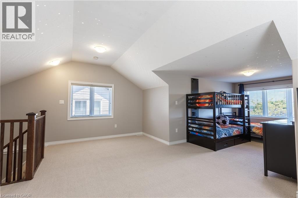 573 Isaiah Crescent, Kitchener, Ontario  N2E 0E6 - Photo 33 - 40835182