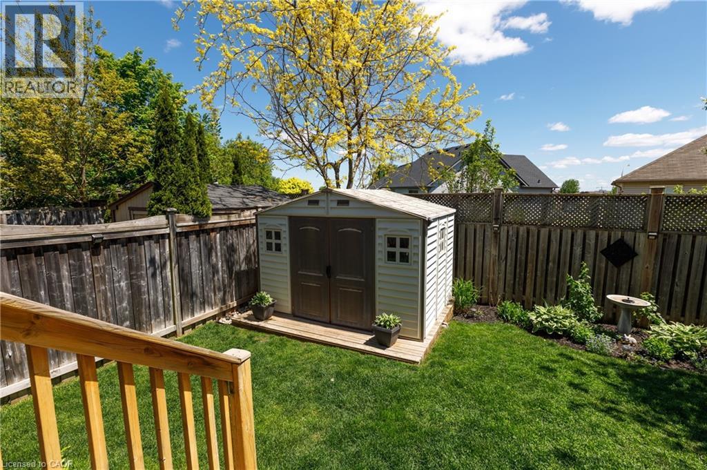 573 Isaiah Crescent, Kitchener, Ontario  N2E 0E6 - Photo 39 - 40835182