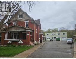152 HOMEWOOD Avenue, Kitchener, Ontario