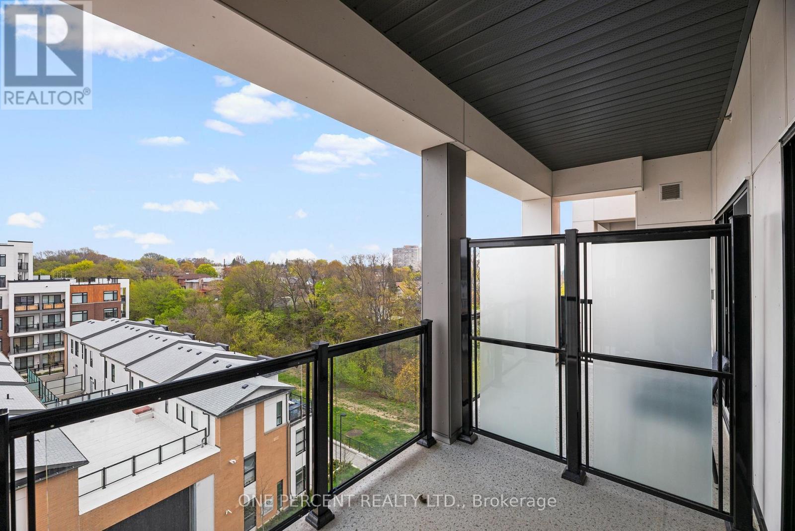 610 - 165 Canon Jackson Drive, Toronto, Ontario  M6M 0C4 - Photo 13 - W13082912