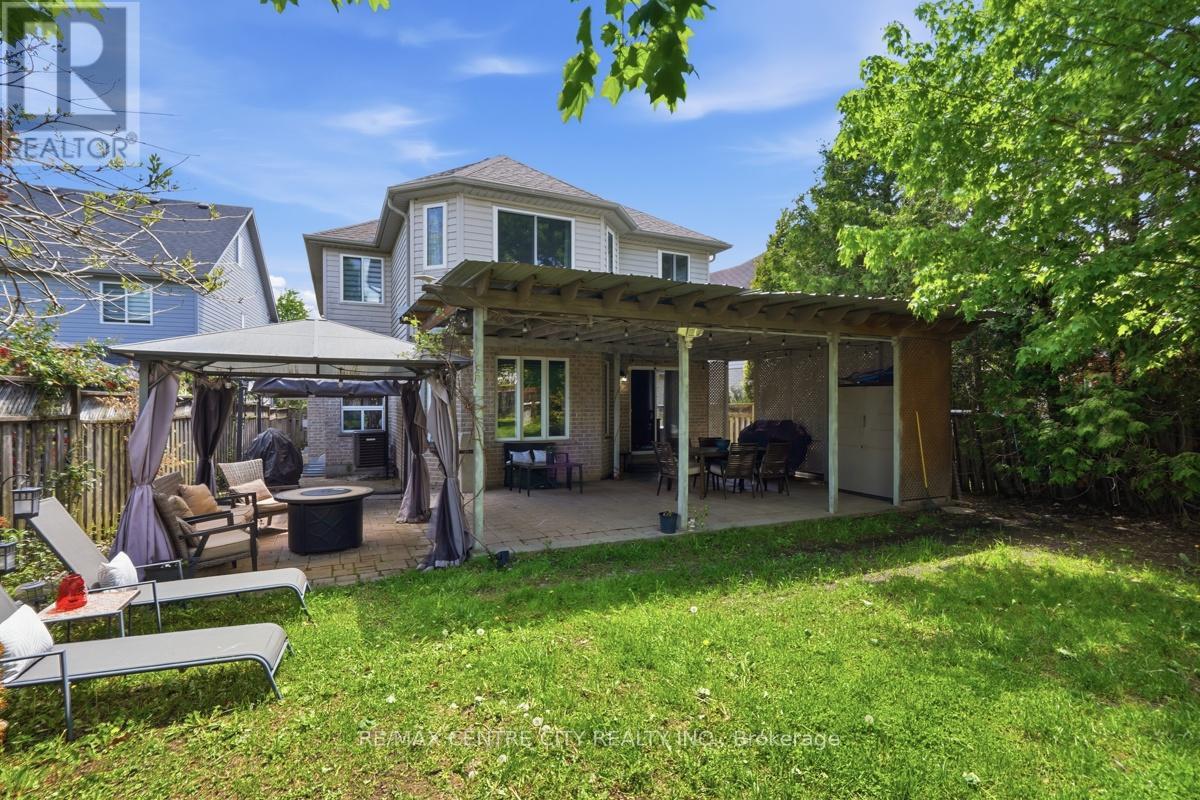 1141 Crosscreek Cres Crescent, London East, Ontario  N5Y 6H6 - Photo 26 - X13219882