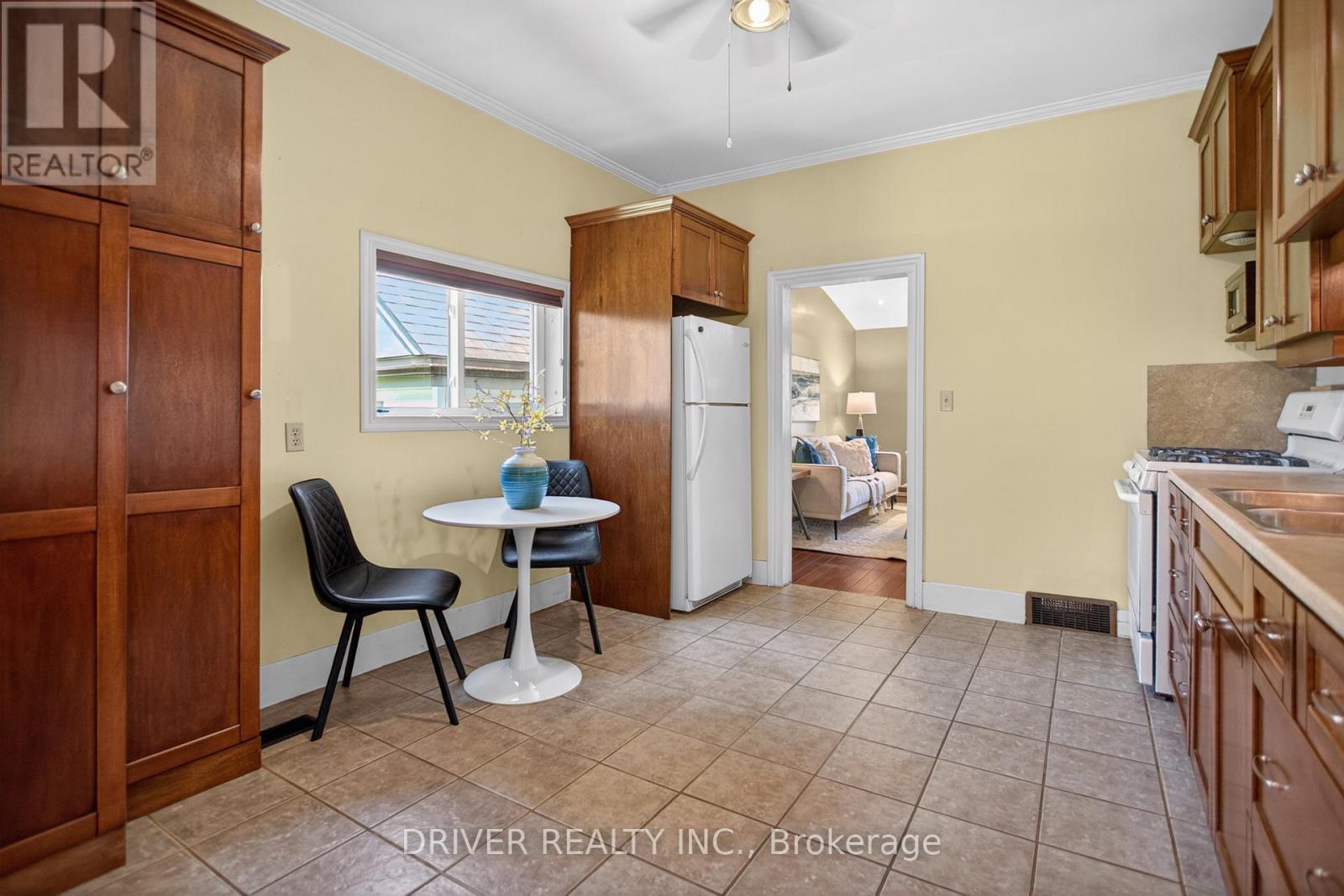 230 Alma Street, St. Thomas, Ontario  N5P 3B8 - Photo 8 - X13219950