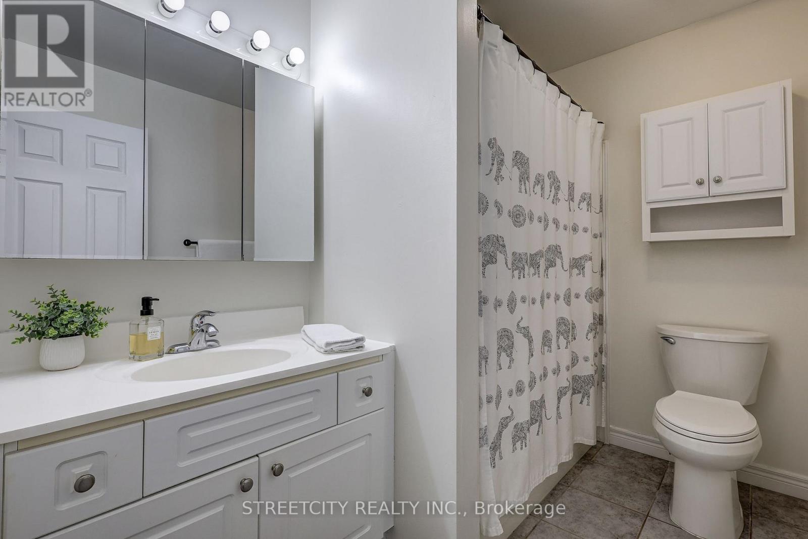 247 Exmouth Circle, London East (East I), Ontario  N5V 5G5 - Photo 14 - X13219962