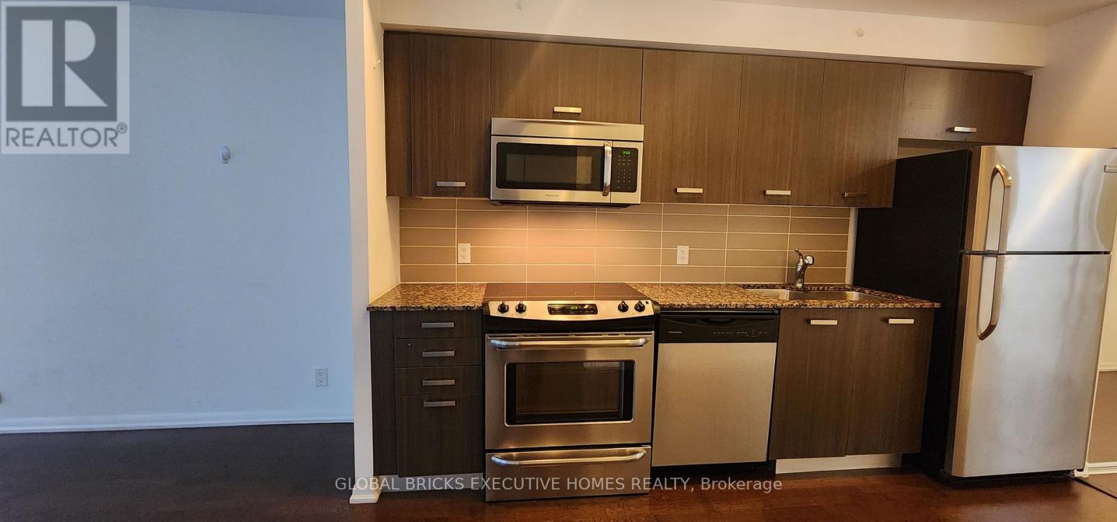 501 - 832 Bay Street, Toronto, Ontario  M5S 1Z6 - Photo 12 - C13219866