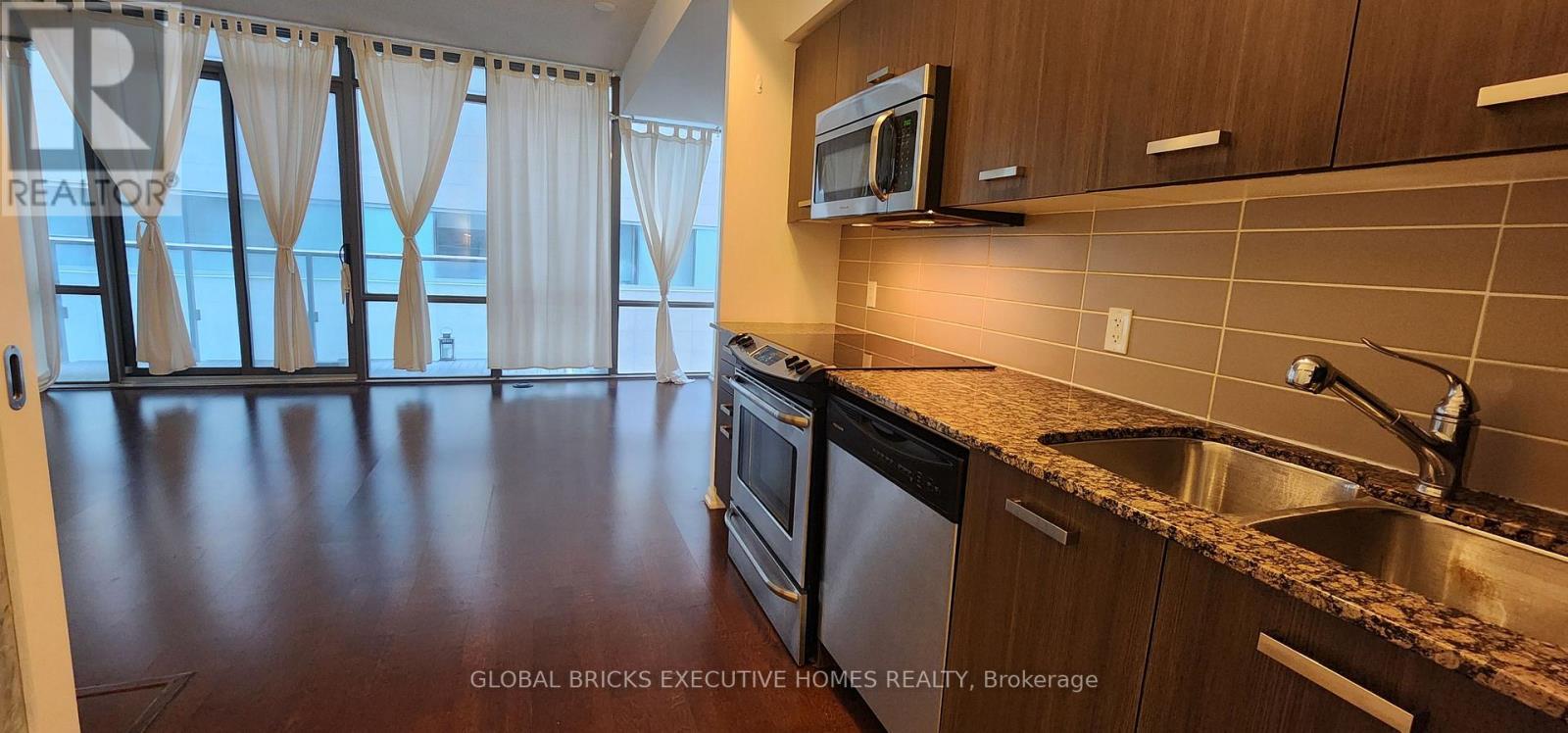 501 - 832 Bay Street, Toronto, Ontario  M5S 1Z6 - Photo 15 - C13219866
