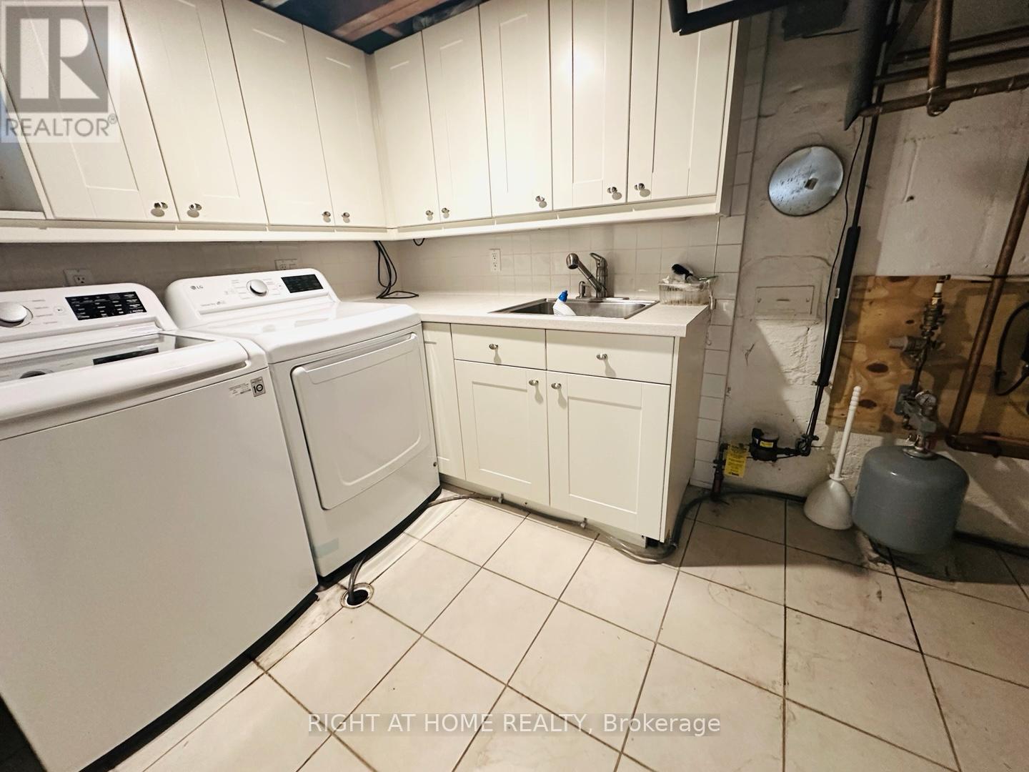 69 Haddington Avenue, Toronto, Ontario  M5M 2P2 - Photo 12 - C13219930