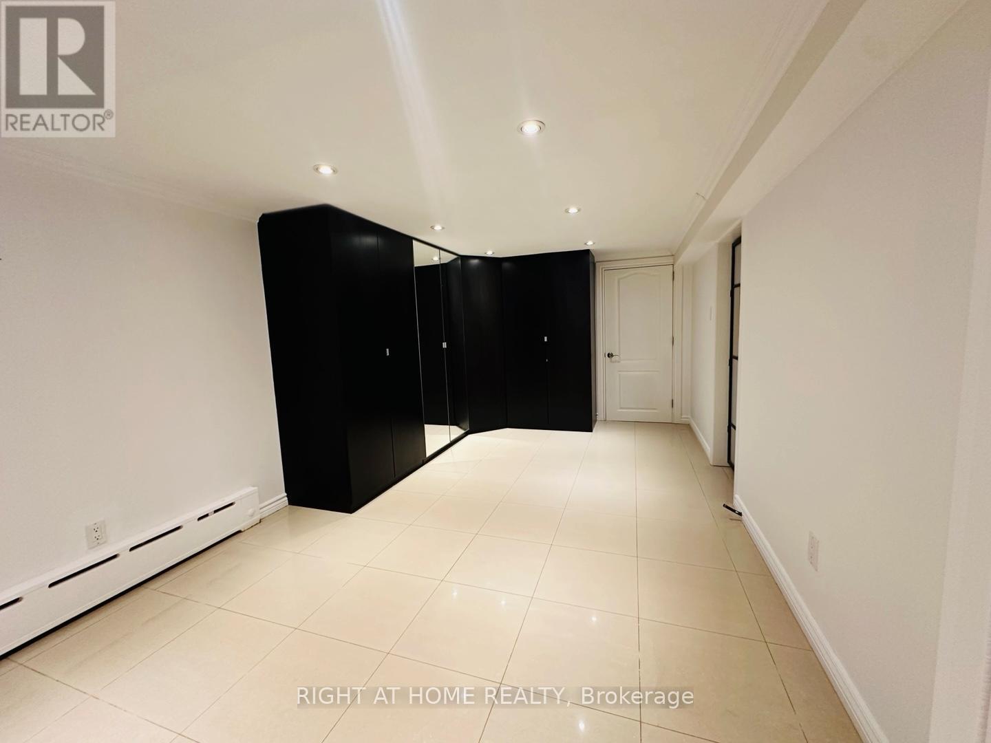 69 Haddington Avenue, Toronto, Ontario  M5M 2P2 - Photo 7 - C13219930