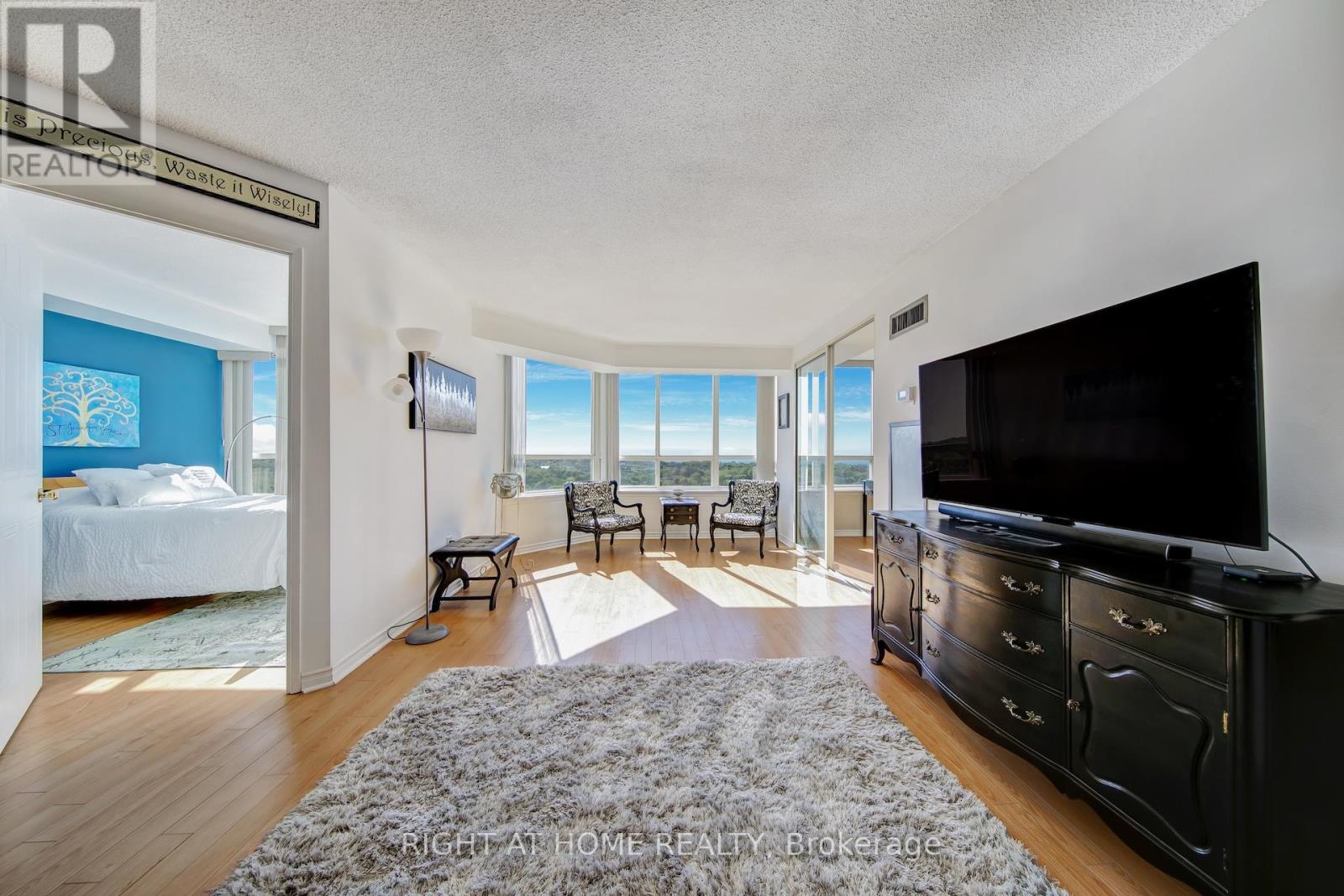 2027 - 3 Greystone Walk Drive, Toronto, Ontario M1K 5J4 - Photo 12 - E13219846