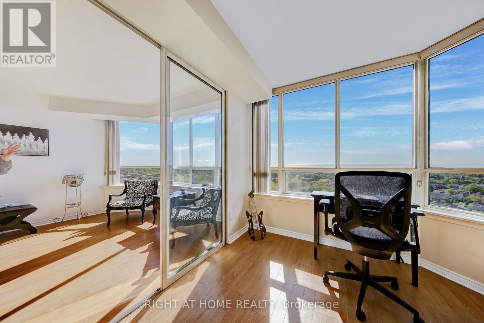 2027 - 3 Greystone Walk Drive, Toronto, Ontario M1K 5J4 - Photo 14 - E13219846