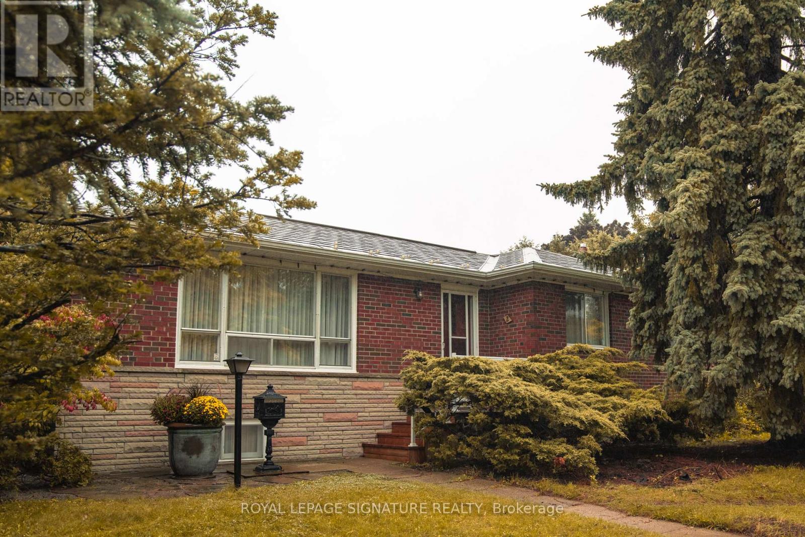 2 Brantwood Drive, Toronto, Ontario  M1H 2G6 - Photo 9 - E13219898