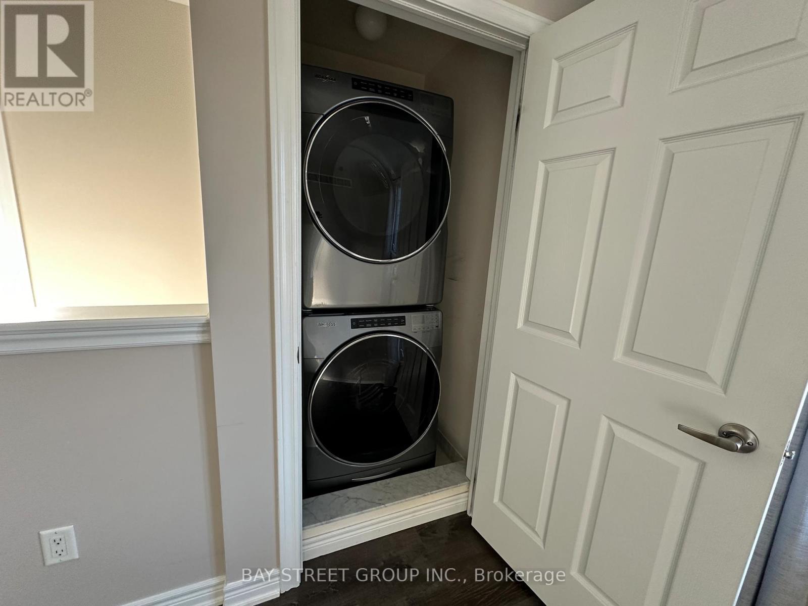 Coach - 21 Duncan Road, Markham, Ontario  L6B 0T5 - Photo 10 - N13219836
