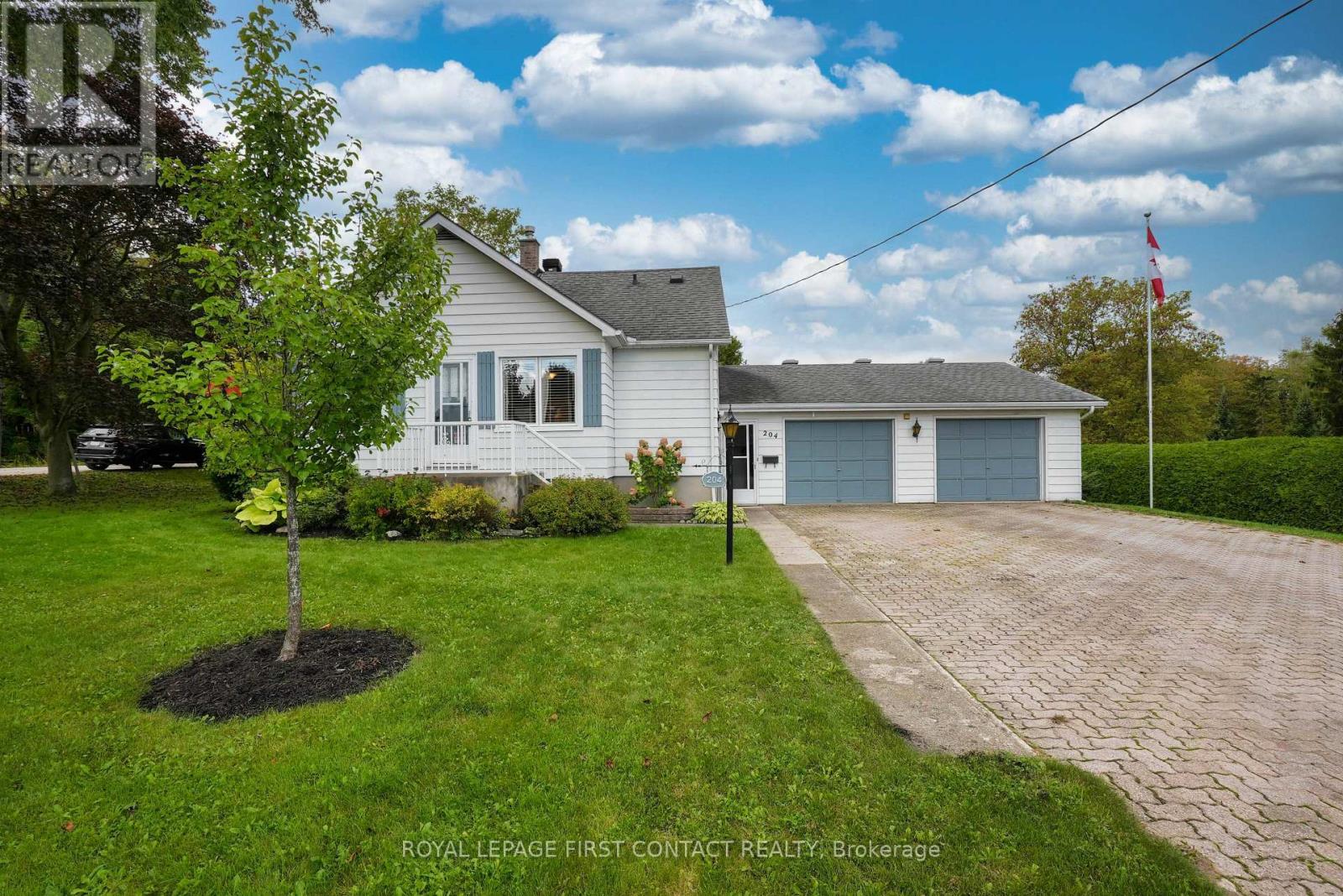 204 Dominion Drive, Clearview (Stayner), Ontario  L0M 1S0 - Photo 2 - S13219900