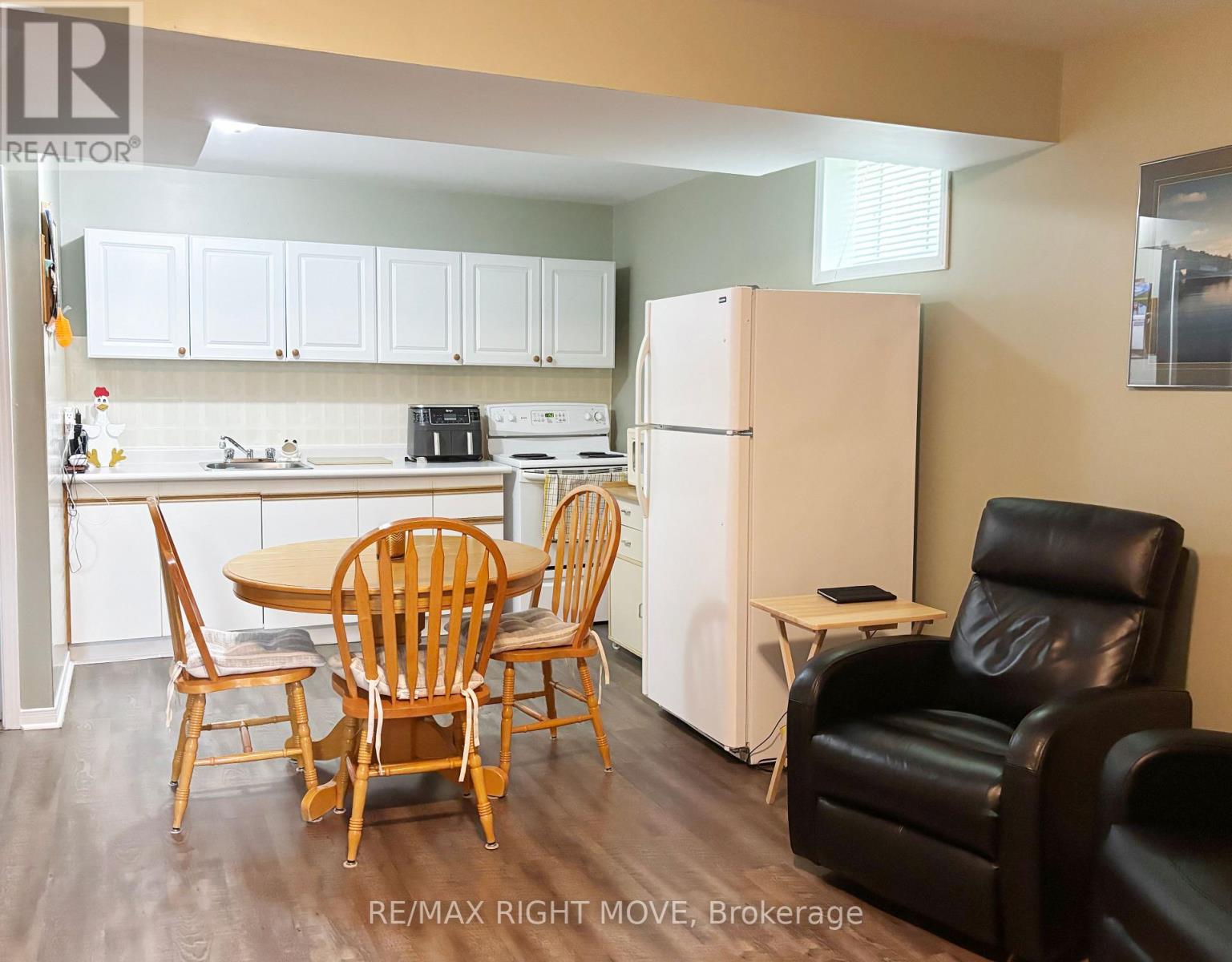 20 Christine Place, Orillia, Ontario  L3V 7P1 - Photo 11 - S13219938