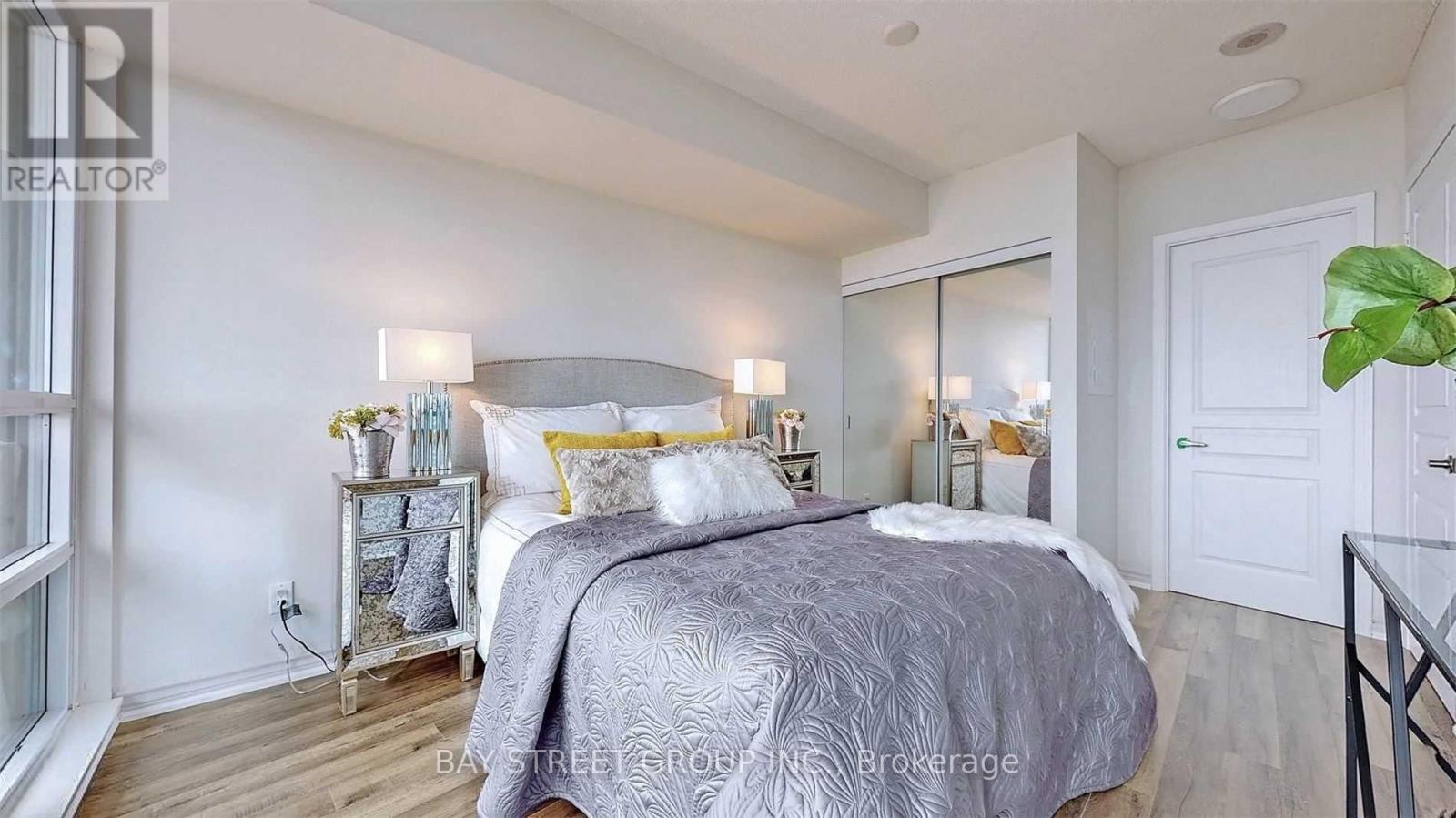2207 - 2230 Lake Shore Boulevard W, Toronto, Ontario  M8V 1A5 - Photo 16 - W13219878