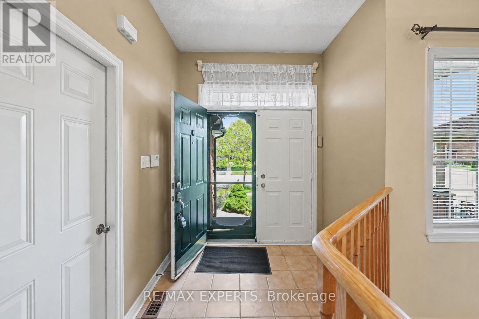 115 Harvest Moon Drive, Caledon, Ontario  L7E 2K7 - Photo 4 - W13219880