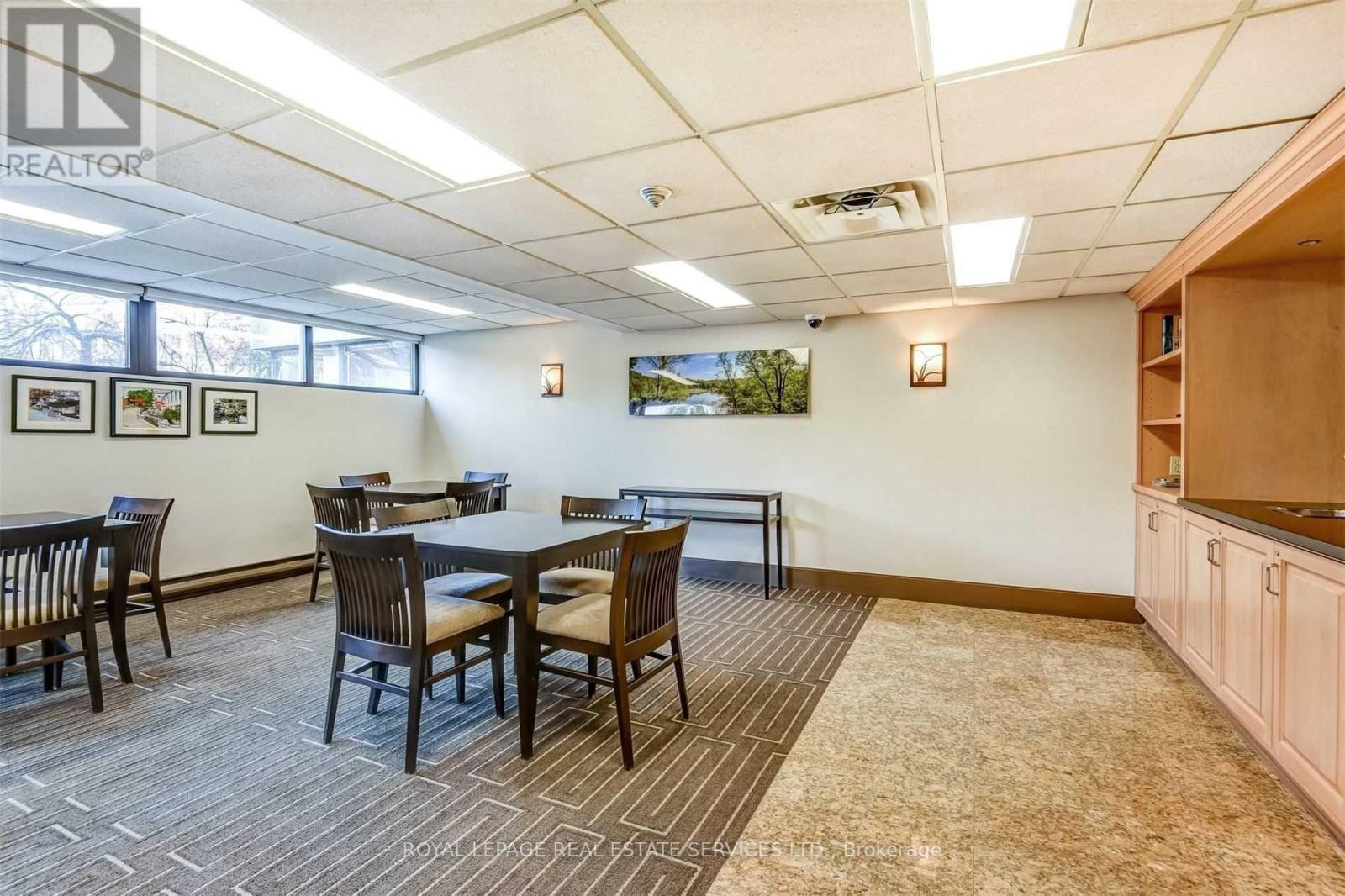 303 - 2545 Bloor Street W, Toronto, Ontario  M6S 1S1 - Photo 16 - W13219970